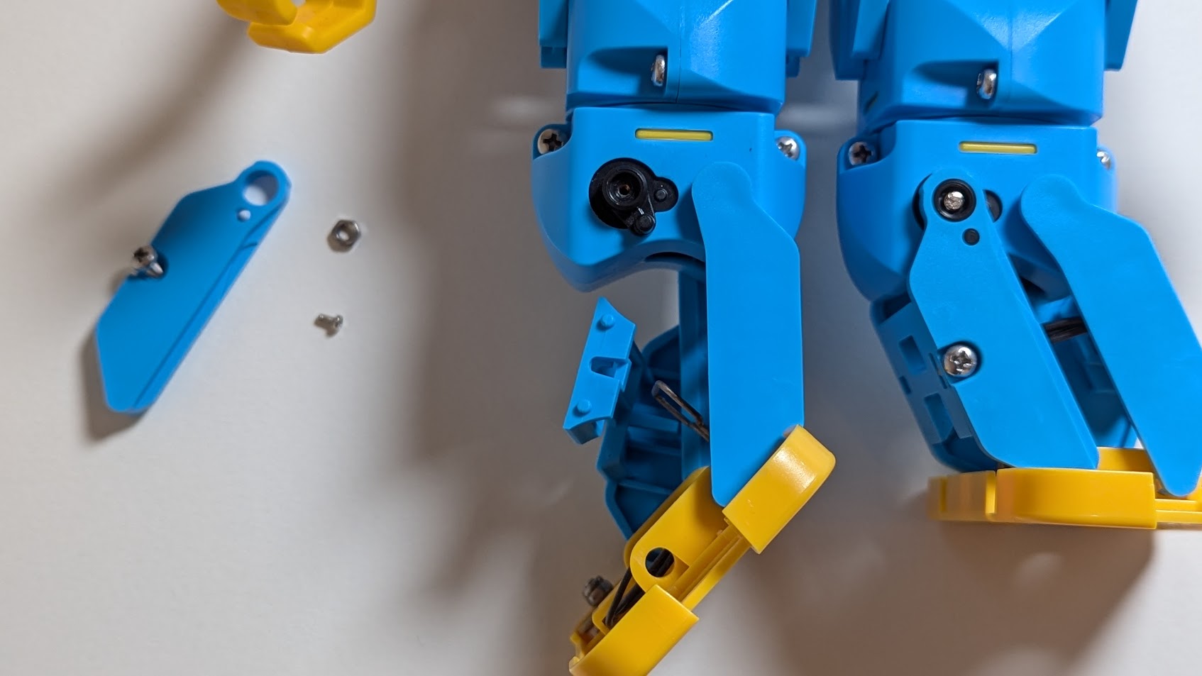 Martyleglinkunscrewed