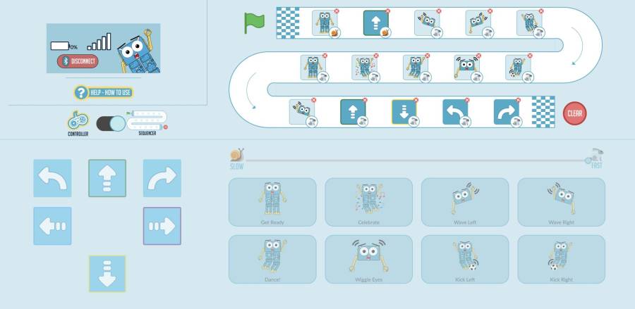 A full 15-command sequence with the movement controls dimmed until a step is removed or the track is cleared